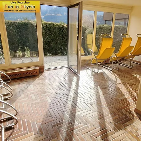 Theresia By Fis - Fun In Styria شقة باد ميترندورف